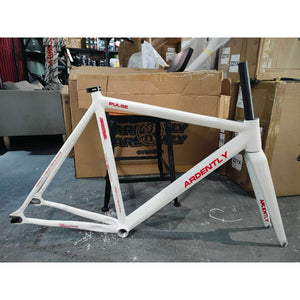 Ardently Pulse Track Frameset