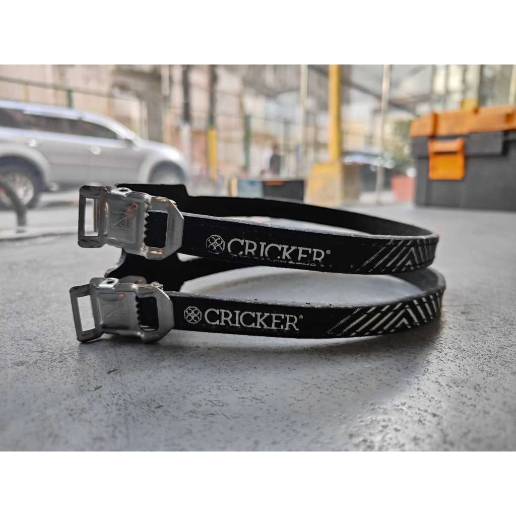 Cricker Double Strap