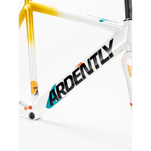 Ardently Pulse Punk Track Frameset