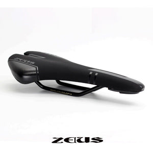 Zeus Saddle (Zeus Saddle)