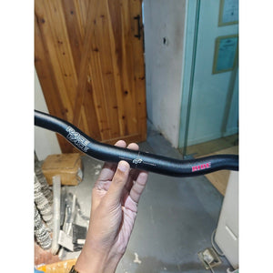Raceface Riser Bar (25.4 Clamping)